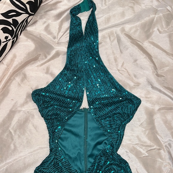 Green dress never worn before ,size Small for party ,night out - Picture 3 of 5